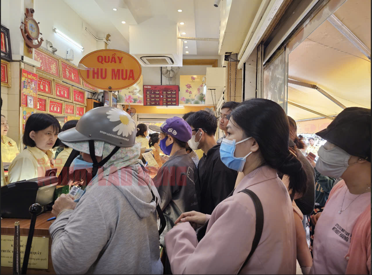 Phân tích giá vàng ngày 19/03/2026