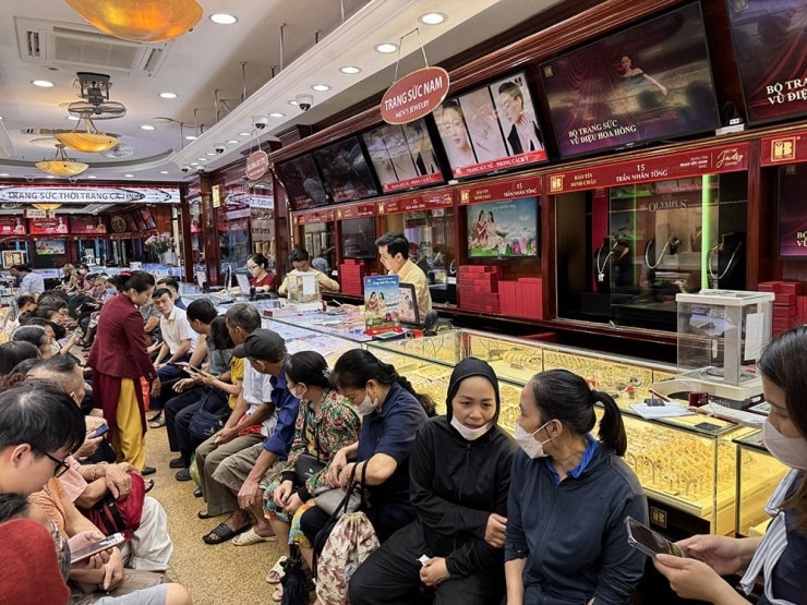 Phân tích giá vàng ngày 23/02/2026